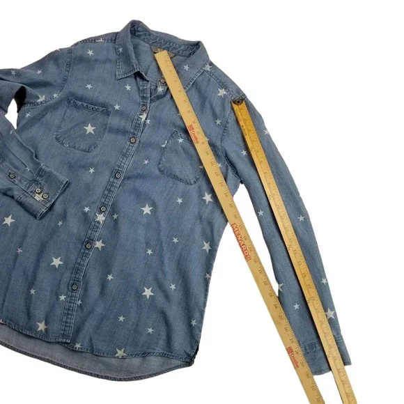 Natural Reflections Button Up Chambray Shirt Womens Sz M Star Print Blue Lyocell - Picture 7 of 14